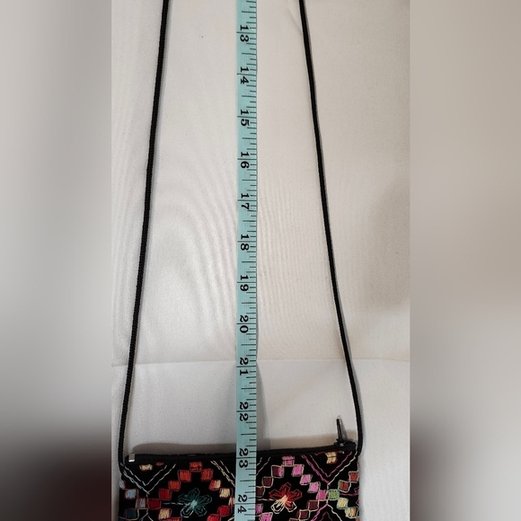 Salem Caravan Mini Purse‎ Black Colorful Embroidery Geo Floral - Picture 8 of 8